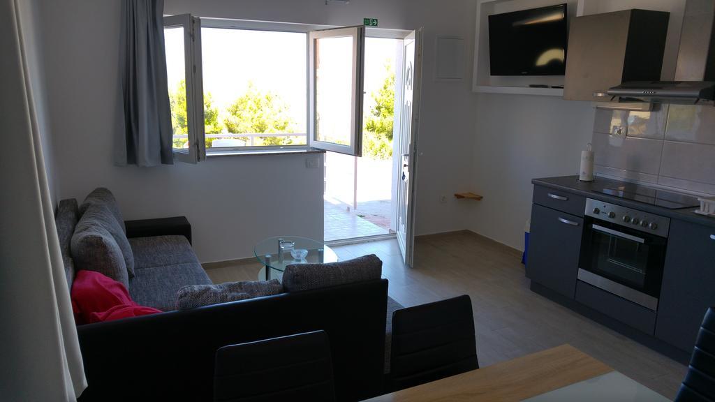 Apartment Perun Podstrana Exterior photo