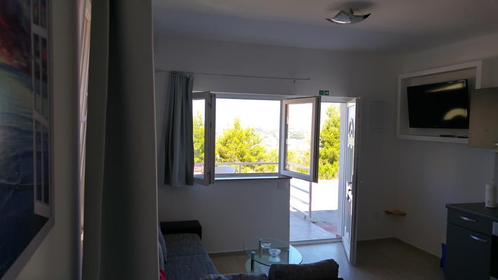 Apartment Perun Podstrana Exterior photo