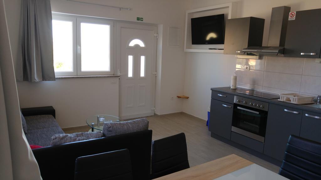 Apartment Perun Podstrana Exterior photo